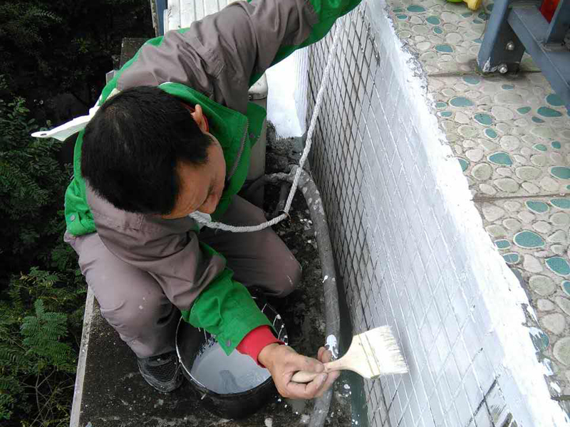 外墻飄窗防水處理，密封開裂墻面阻隔雨